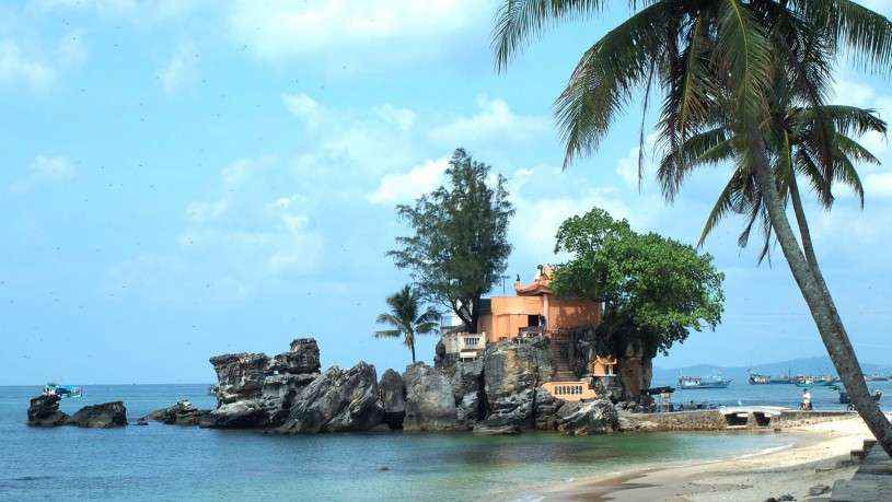 Tour Phu Quoc Dinh Cậu